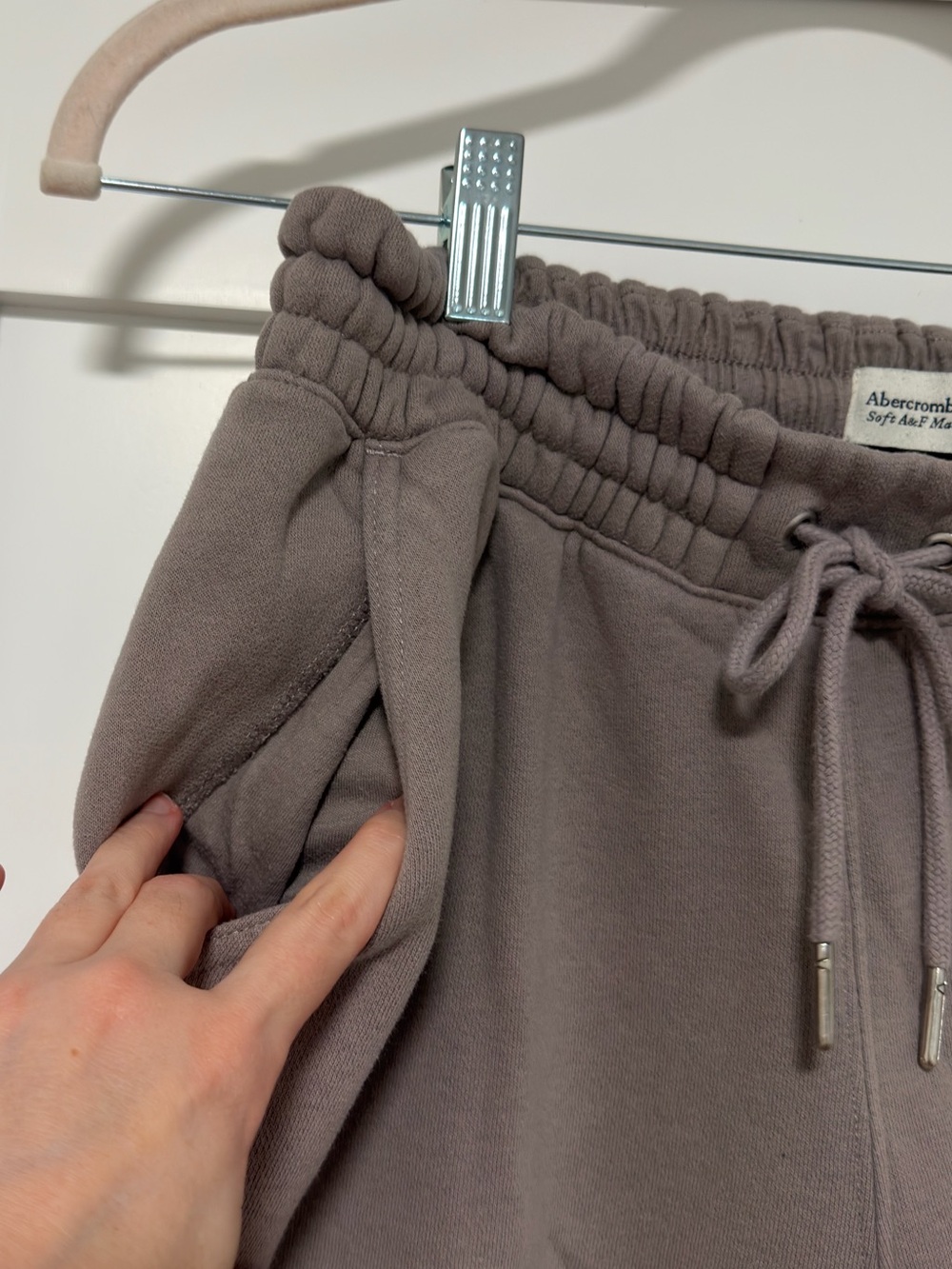 Quarter-Zip Sweatshirt & Sweatpants Set - Picture 10 of 11